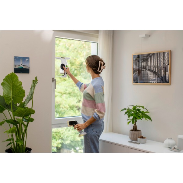 Фото - Пылесос оконный Karcher WV 1 Compact Care (1.633-628.0)